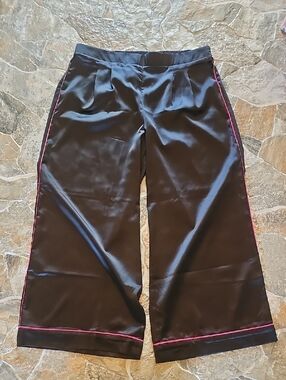 torrid Black Wide Leg Satin Pants with Pink Piping